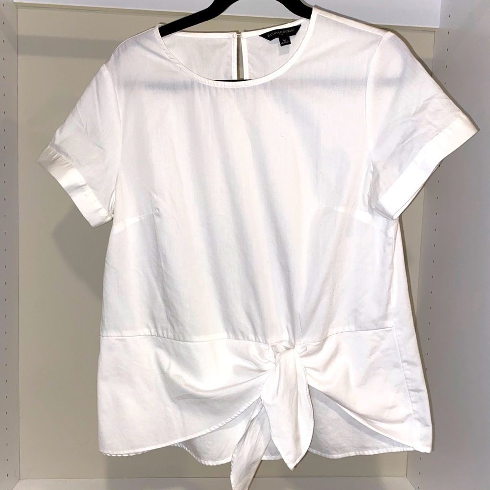 Banana Republic 🍌 Knot Cotton Top